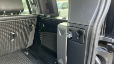 Land Rover Defender 2.0 D240 HSE 110 5dr Auto [6 Seat] Diesel Estate